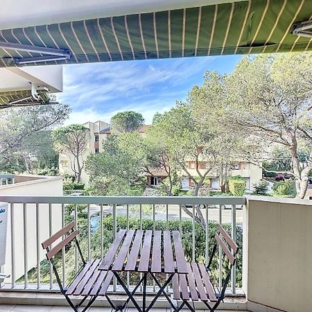 Studio Bord De Mer Boulouris A Saint Raphael Екстериор снимка